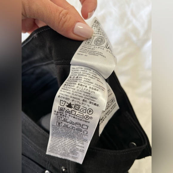 Levis | Women’s SZ 10 (31” Inseam) 505 Jeans Black Denim Straight Leg | EUC - Picture 4 of 9